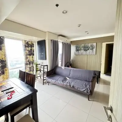 Breeze Deluxe Unit Roxas blvd