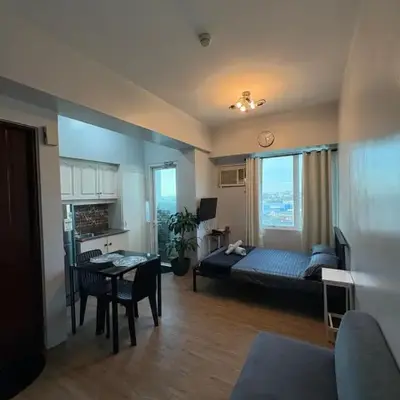 Anuva Condo Staycation