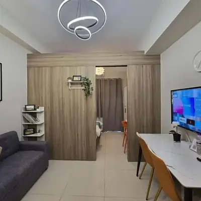 1BR Condotel with Balcony at FAME Residences #FM45-1