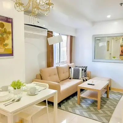 2bedroom Loft Apartment within BGC