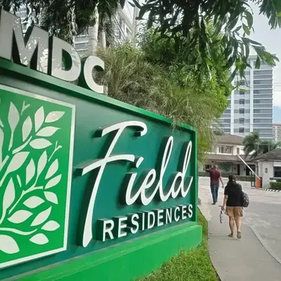 Field Residences by Diane