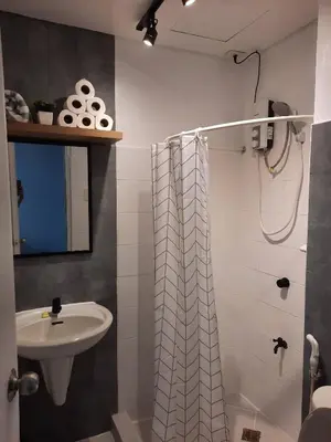 Gallery image of Staycation in style with fast Wifi Netflix in Manila