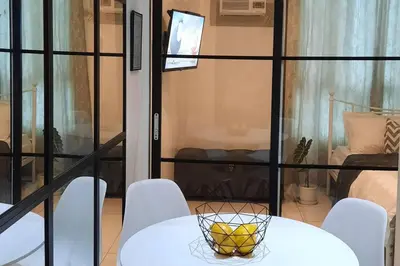 Gallery image of Staycation in style with fast Wifi Netflix in Manila