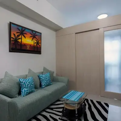 Fully Furnished 1BR Condo at Jazz Residences