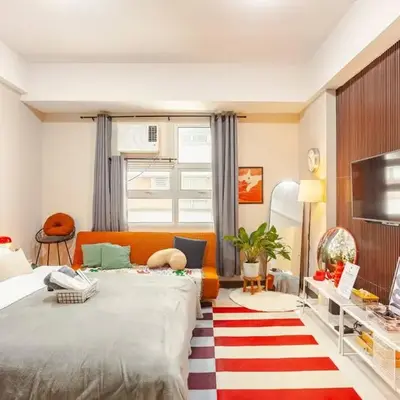 Roam & Rest Staycation near NAIA Manila Airport and free WiFi