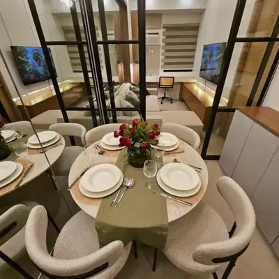 Luxury apartment at Bloom Residences