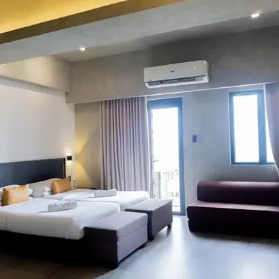 Spacious Condo with 50in TV & Netflix