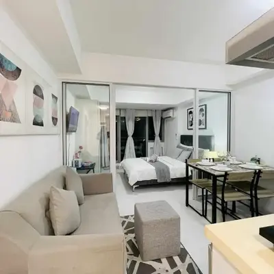 B&T Azure Staycation - Parañaque