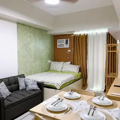 Metro Lounge Studio - Cozy Urban Living