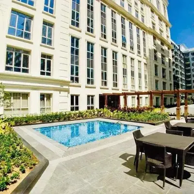 Luxurious & Elegant Vibe in Newport City Pasay