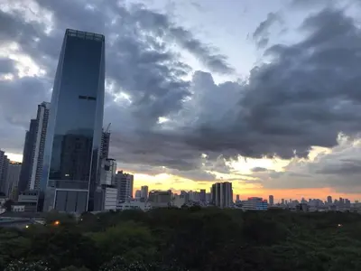 a view of a city skyline with a tall building at 5 minutes to Jazz Mall Studio-type condo100mbps in Manila