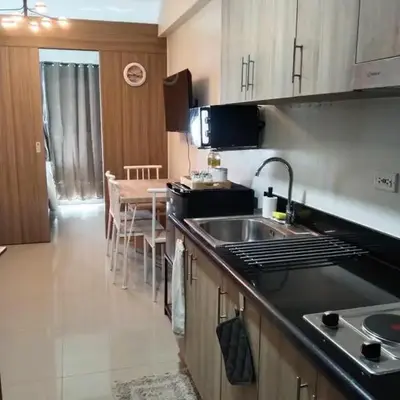1 BR- with Balcony -Shore 2 Tw2 - Pasay MOA