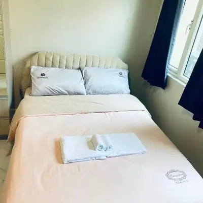 Monarch Parksuites