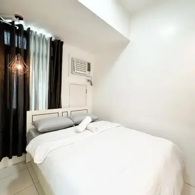 Vanity Calm Bedroom in Ortigas Center