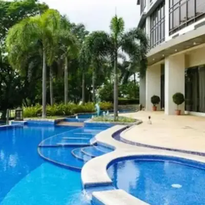 Executive Suites Bellagio Golf View Residences