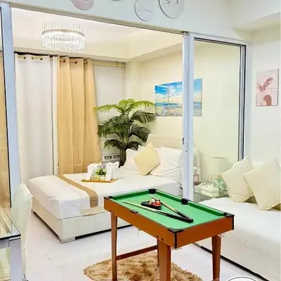 Azure residences by Amóre Suites