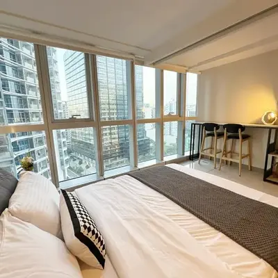 BGC 1BR with Fast wifi and Pool use