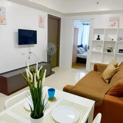 Vista Shaw Residences