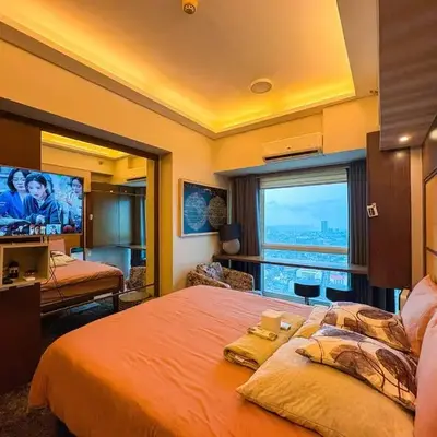 City View Unit near Makati CBD