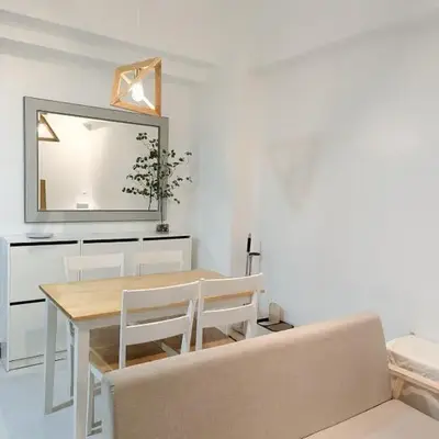 Friends Zone - 2BR condo unit in Mandaluyong
