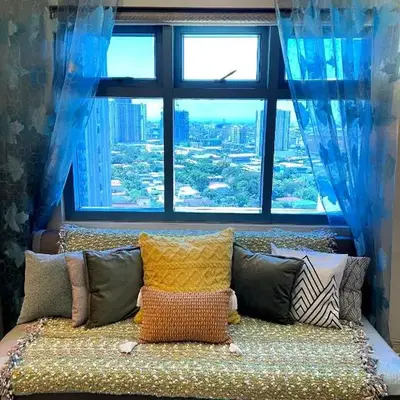 Osaka Japan Theme Greenbelt Glorieta Makati Big Unit Loft 50sqm Free Pool Gym Netflix