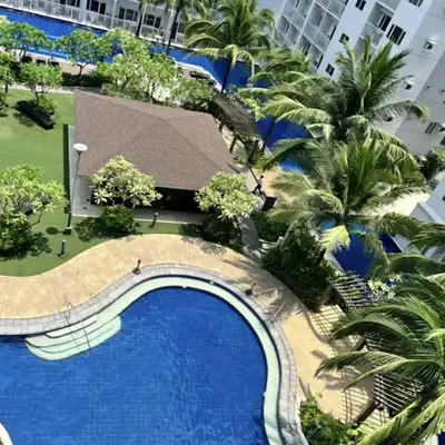 Condo near Airport