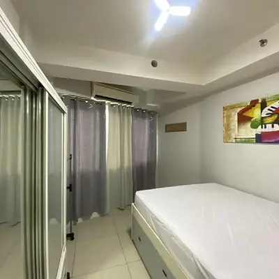 Shore Residences Mall of Asia Caitlin D