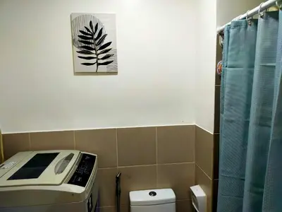 Gallery image of 1br Topmost Floor SM Southmall View with Internet and Netflix in Manila
