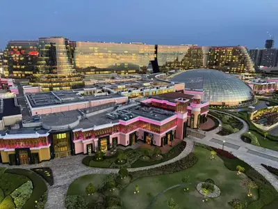 an aerial view of a city with a building at Luxurious Modern 2 Bedrooms Facing Manila Bay Sunset, Airports, Okada, Solaire, MOA with free parking in Manila