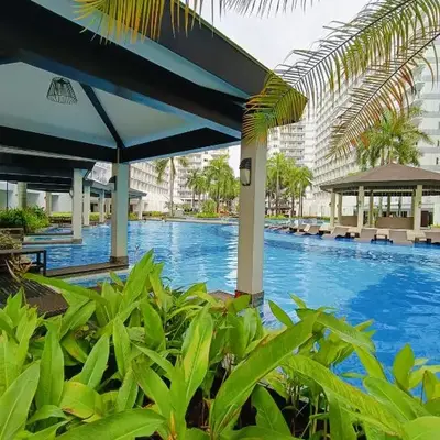 Shell Residences Mall of Asia by Jhem