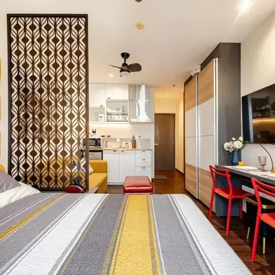 Opulent Condo Knightsbridge Residences
