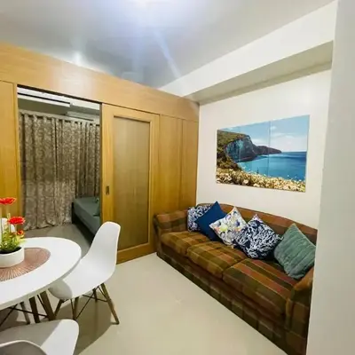 Elegant Pasay City Apartment with Central Heating Shared Pool