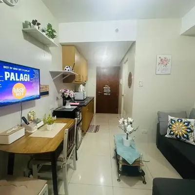Cheerful Pasay Getaway - Entire Apartment for Rent