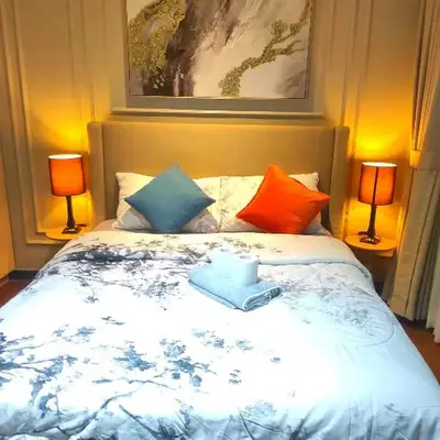 Elegant Stylish 1 Bedroom Balcony City and Manila Bay view FREE Sauna Pool GYM Makati