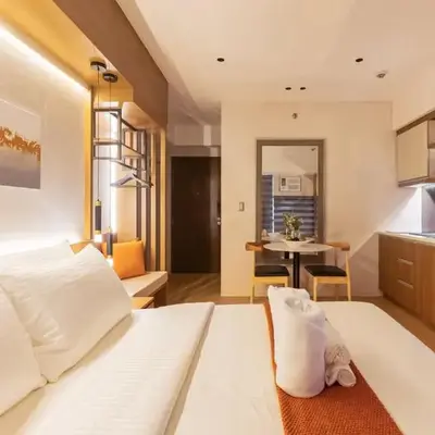 Near Venice Mall! Hotel 1BR Unit in Viceroy Residences