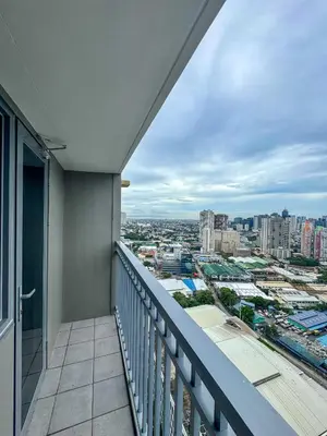 Gallery image of Savasana Suite - Fame Residences Tower 3 50mbps in Manila
