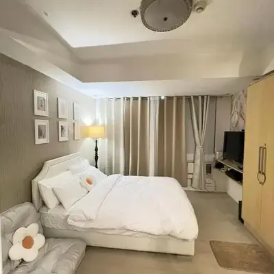 Condo in Paranaque Near NAIA- Azure Paranaque