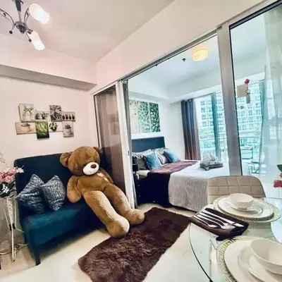 Cozy Condos at Azure Urban Resort