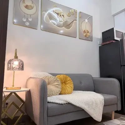 2 BR Modern Apartment Near the Airport