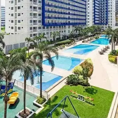 R E Staycations
