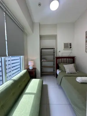 Gallery image of 2BR Classy unit at The Currency in Manila