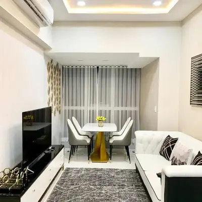 Cozy Apartment with Private Room in Vibrant Taguig