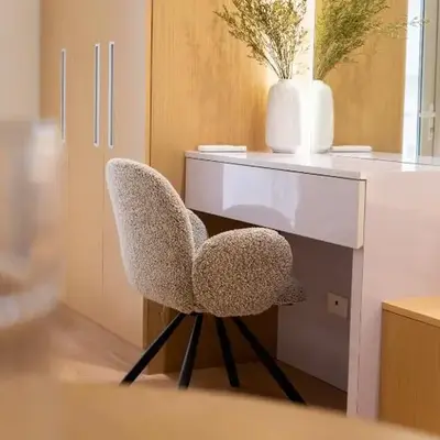 Luxury 1 BR City View in Park Mckinley West Fast Wi-Fi Washer Dryer