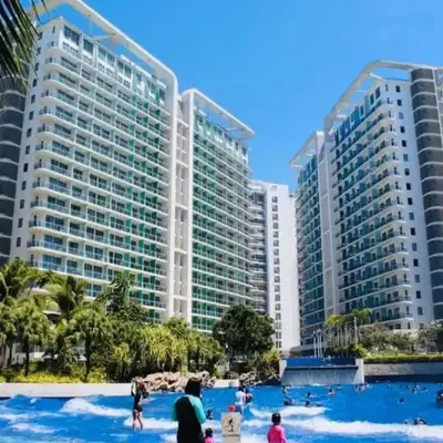 Azure Urban Resort Residence Wavepool A52