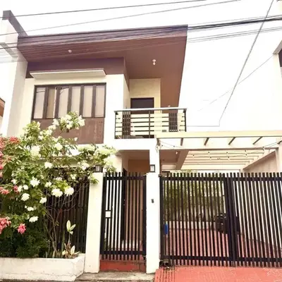 Cozy 2BR Stay Near SM Dasma with Parking Space!