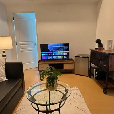 Charming 1-BR in BGC