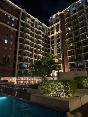 Gallery image of Sunsetview Staycation in Manila