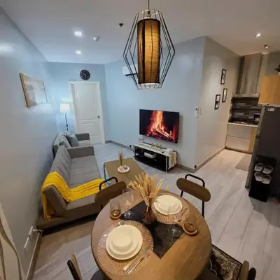 Stay in Makati 1-BR Condo with Pool
