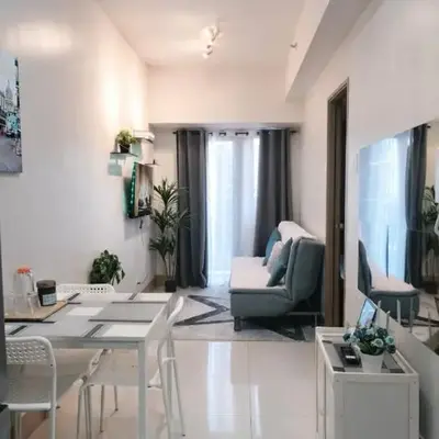 Cozy Unit at Shore 3 Residences Tower 4 near MOA