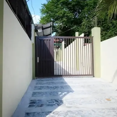 The Leaf House